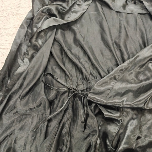 VTG 90s Black Satin Robe Morgan Taylor Intimates Luxury Sexy Goth Pockets Womens - Picture 4 of 11